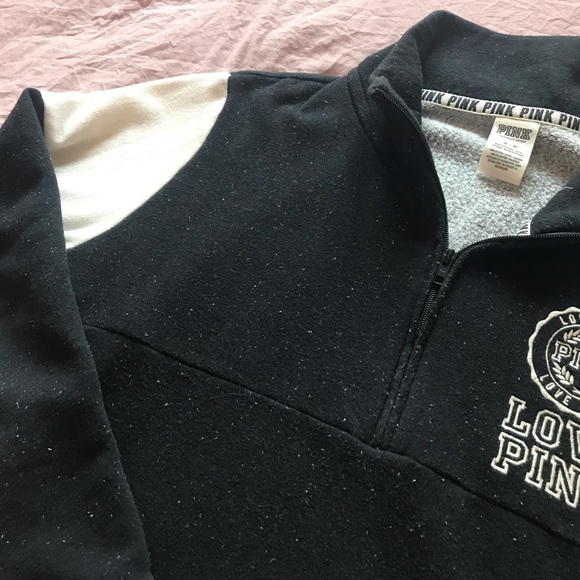 🌸PINK Varsity Quarter Zip🌸